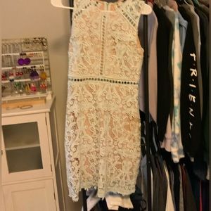 Lulus Lace Bodycon Dress